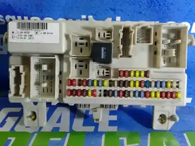 Pièce détachée automobile d'occasion BOÎTES À FUSIBLES pour FORD FOCUS BERLINA (CAP)  Références OEM IAM 4M5T14A073DF 97RA000001 97RA012018