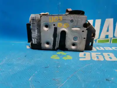 Peça sobressalente para automóvel em segunda mão fechadura da porta dianteira direita por dodge caliber 2.0 s referências oem iam p04589416aga  