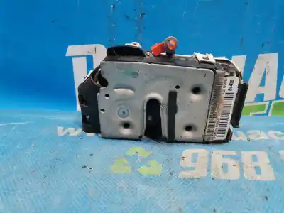 Second-hand car spare part left front door lock for dodge caliber 2.0 s oem iam references p04589409ag  