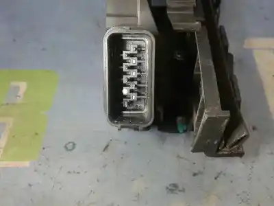 Peça sobressalente para automóvel em segunda mão fechadura da porta dianteira esquerda por ford focus berlina (cap) trend referências oem iam   