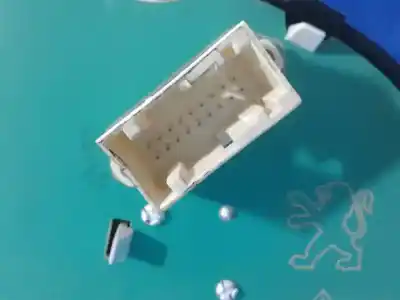 Peça sobressalente para automóvel em segunda mão quadrante por citroen c3 selection referências oem iam 96668806xt  