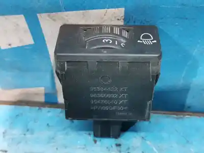 Pezzo di ricambio per auto di seconda mano controllo della luce per fiat scudo combi (272) panorama family l1h1 120 multijet (5 pl.) riferimenti oem iam 96384422xt  