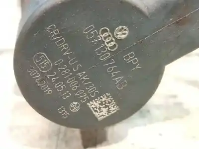 Peça sobressalente para automóvel em segunda mão régua / rampa de injetores por seat leon (5f1) 1.6 tdi referências oem iam 04l089b