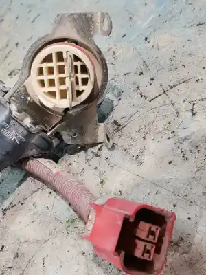 Peça sobressalente para automóvel em segunda mão fio por toyota auris hybrid active referências oem iam 8212247010f  