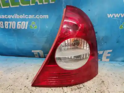 Pezzo di ricambio per auto di seconda mano luci posteriori destra per renault clio ii fase i (b/cbo) 1.9 d alize riferimenti oem iam 88136  