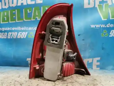 Pezzo di ricambio per auto di seconda mano luci posteriori destra per renault clio ii fase i (b/cbo) 1.9 d alize riferimenti oem iam 88136  