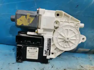 Peça sobressalente para automóvel em segunda mão Motor Elevador Vidro Dianteiro Direito por AUDI A3 (8P1) 2.0 TDI 16V Referências OEM IAM 8P0959802A  