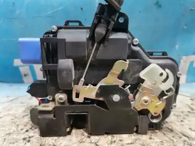 Second-hand car spare part Front Right Door Lock for SEAT IBIZA (6L1) Cool OEM IAM references   