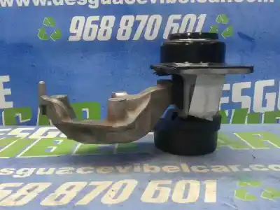 Second-hand car spare part right engine support for renault scenic ii confort dynamique oem iam references   