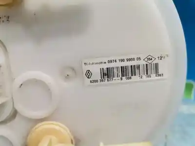 Tweedehands auto-onderdeel indicator voor dacia duster ambiance 4x2 oem iam-referenties 8200397677b  