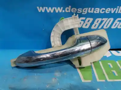 Peça sobressalente para automóvel em segunda mão puxador exterior traseiro esquerdo por kia carens iv 1.7 crdi referências oem iam 