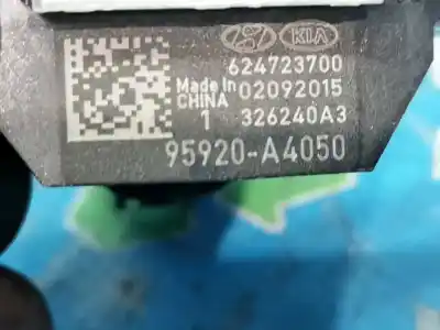 Peça sobressalente para automóvel em segunda mão sensor por kia carens iv 1.7 crdi referências oem iam 95920a4050  