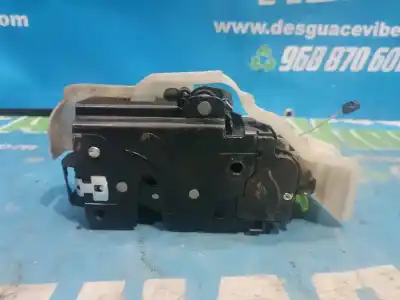 Second-hand car spare part REAR LEFT DOOR LOCK for VOLKSWAGEN GOLF PLUS (5M1) Bluemotion Edition OEM IAM references 1880001810  