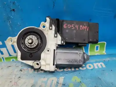 Pezzo di ricambio per auto di seconda mano MOTORE ALZACRISTALLI ANTERIORE DESTRO per SEAT LEON (1M1) 1.9 TDI Riferimenti OEM IAM 1C1959802A  