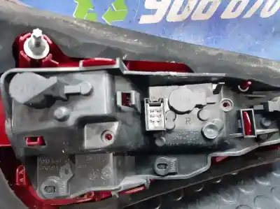 Автозапчастина б/у правий ліхтар для audi a1 (8x) attraction посилання на oem iam 296602s1  