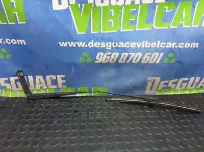 Автозапчастина б/у передній правий річок склоочисника для AUDI A1 (8X) Attraction Посилання на OEM IAM 18161  