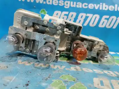 Pezzo di ricambio per auto di seconda mano portalampada per audi a3 (8l) 1.9 tdi ambiente riferimenti oem iam 29077001  