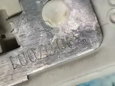 Pezzo di ricambio per auto di seconda mano portalampada per audi a3 (8l) 1.9 tdi ambiente riferimenti oem iam 29077001  