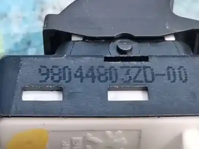 Peça sobressalente para automóvel em segunda mão botão / interruptor elevador vidro dianteiro direito por citroen c4 cactus shine referências oem iam 98044803zd  