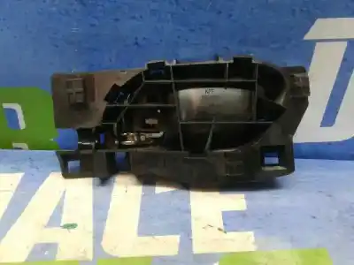 Second-hand car spare part interior right rear handle for citroen c3 selection oem iam references   