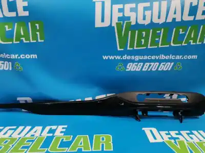 Tweedehands auto-onderdeel dashboard sierlijst voor ford focus lim. black&red oem iam-referenties jx7b-a04587-a