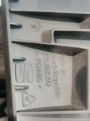 Second-hand car spare part instrument cluster housing / frame for seat ateca (kh7) reference oem iam references 575857241