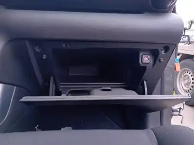 Автозапчасти б/у бардачок за citroen c3 aircross ii (2r_, 2c_) 1.5 bluehdi 110 ссылки oem iam   