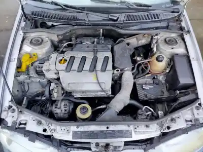 Gebrauchtes Autoersatzteil KOMPLETTER MOTOR zum RENAULT MEGANE I (BA0/1_)  OEM-IAM-Referenzen   