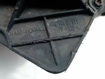 Pezzo di ricambio per auto di seconda mano supporto filtro aria per opel astra h gtc (a04) 1.7 cdti (l08) riferimenti oem iam 4614485911  
