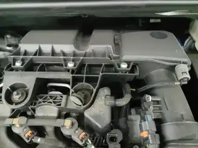 Peça sobressalente para automóvel em segunda mão disco de travão dianteiro por citroen c3 iii (sx) 1.5 bluehdi 100 referências oem iam 