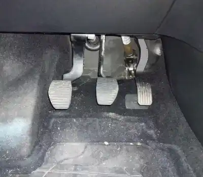 Peça sobressalente para automóvel em segunda mão fechadura da porta dianteira esquerda por citroen c3 iii (sx) 1.5 bluehdi 100 referências oem iam 