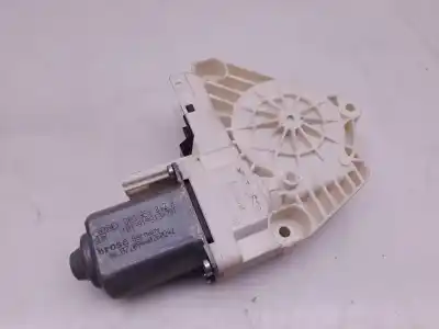 Pièce détachée automobile d'occasion Moteur Lève Vitre Arrière Droite pour AUDI Q5 (8RB) 2.0 TFSI quattro CDNC Références OEM IAM 8K0959812A  