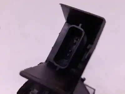 Second-hand car spare part rear left door lock for renault megane i scenic ja renault oem iam references 825032022r  