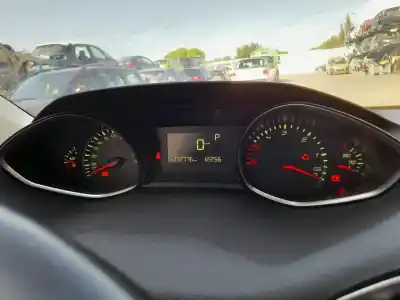 Автозапчастина б/у ПАНЕЛЬ ІНСТРУМЕНТІВ для PEUGEOT 308 SW II (LC_, LJ_, LR_, LX_, L4_)  Посилання на OEM IAM 9809838380  