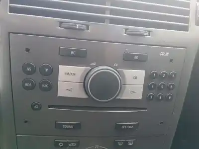 Автозапчастина б/у аудіо система / радіо cd для opel astra h gtc (a04) 1.7 cdti (l08) посилання на oem iam 