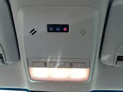 Second-hand car spare part interior light for opel mokka / mokka x (j13) 1.6 cdti 4x4 (_76) oem iam references 