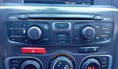 Tweedehands auto-onderdeel beluchting grille voor citroen c4 ii (b7) 1.6 hdi 110 9hr oem iam-referenties 