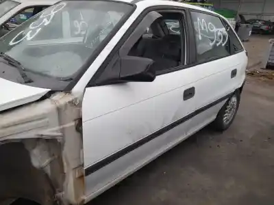 Tweedehands auto-onderdeel LINKER VOORDEUR voor OPEL ASTRA F (T92)  OEM IAM-referenties   