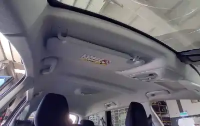 Pezzo di ricambio per auto di seconda mano griglia anteriore per peugeot 308 sw ii (lc_, lj_, lr_, lx_, l4_) 1.6 hdi / bluehdi 115 (lcbhxm lcbhxt) riferimenti oem iam 