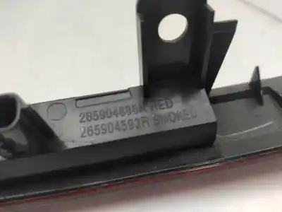 Second-hand car spare part center tailgate light for renault captur i (j5_, h5_) 1.5 dci 90 oem iam references 265904886r  