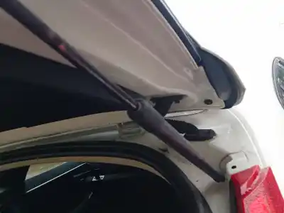 Автозапчасти б/у амортизаторы багажника/двери за volvo v40 hatchback (525) d2 ссылки oem iam   