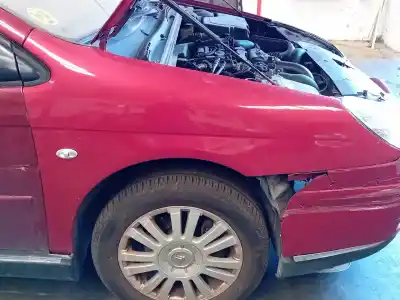 Pezzo di ricambio per auto di seconda mano PARAFANGO ANTERIORE DESTRO per CITROEN C5 II (RC_)  Riferimenti OEM IAM   