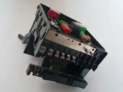 Gebrauchtes Autoersatzteil relais sicherungskasten multifunktionsrelais zum volkswagen caddy iii monospace (2kb, 2kj, 2cb, 2cj) 1.6 tdi oem-iam-referenzen 1k0937629a  