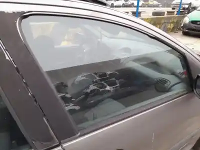 Автозапчасти б/у стекло передней правой двери за peugeot 206 hatchback (2a/c) 1.1 i ссылки oem iam 