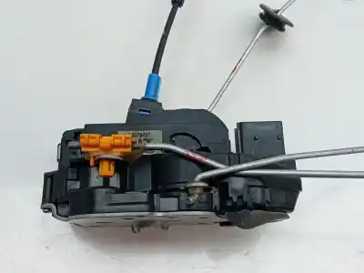 Second-hand car spare part left front door lock for opel mokka / mokka x (j13) 1.6 cdti 4x4 (_76) oem iam references 13579497  