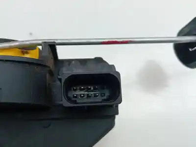 Second-hand car spare part left front door lock for opel mokka / mokka x (j13) 1.6 cdti 4x4 (_76) oem iam references 13579497  