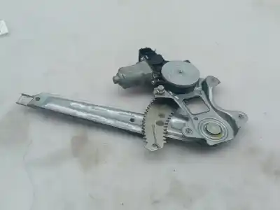 Tweedehands auto-onderdeel REGELAAR RECHTS ACHTERRUIT: voor NISSAN LEAF (ZE1_) Electric OEM IAM-referenties 82731 0V010  