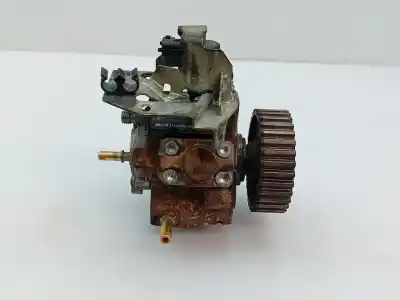 Pezzo di ricambio per auto di seconda mano POMPA DINIEZIONE per FORD FOCUS C-MAX (DM2) 1.6 TDCi Riferimenti OEM IAM 0445010102  