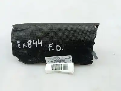 Second-hand car spare part cylinder head for peugeot 308 sw ii (lc_, lj_, lr_, lx_, l4_) 1.5 bluehdi 130 oem iam references 9805583880