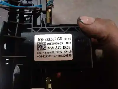 Автозапчасти б/у многофункциональное управление за seat leon sc (5f5) fr ссылки oem iam 5q0953507gd  